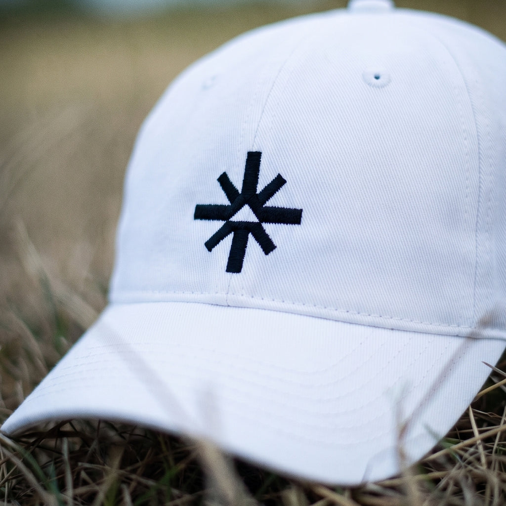 The L.M.O.M Everyday Cap | White